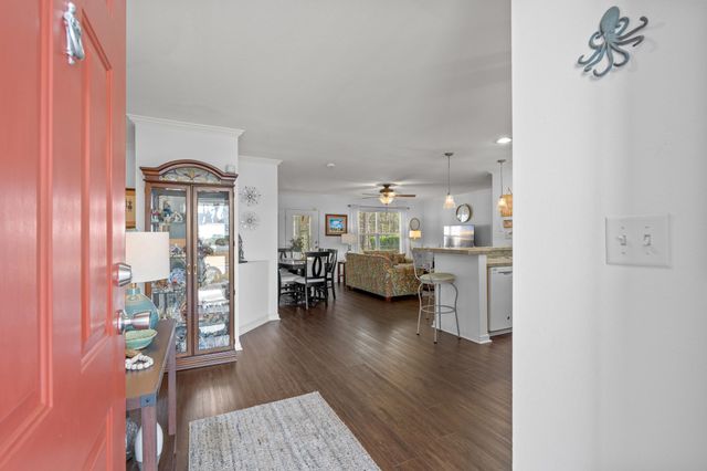 187 Lakeside Crossing Dr., Conway, SC 29526