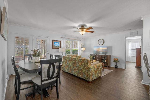 187 Lakeside Crossing Dr., Conway, SC 29526