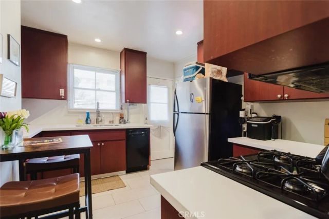 817 N Verdugo, Glendale, CA 91206