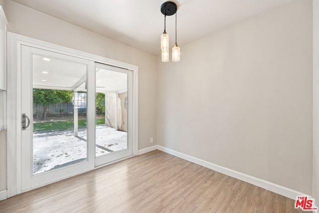 5945 Yarmouth Avenue, Los Angeles, CA 91316