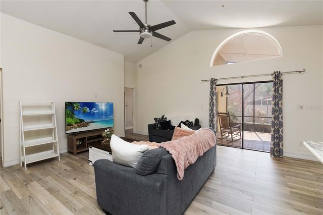 1647 RIVEREDGE ROAD, Oviedo, FL 32766