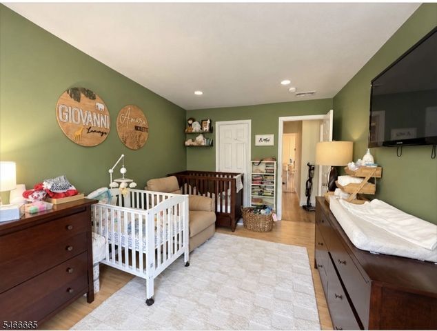 7 Perkins Dr, West Orange Twp., NJ 07052