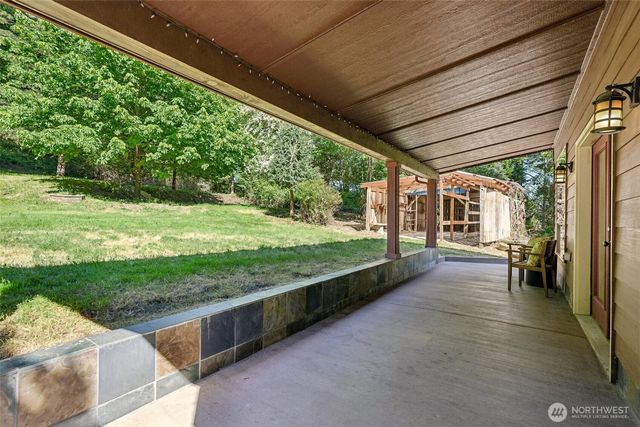 215 NE 386th Street, Woodland, WA 98674