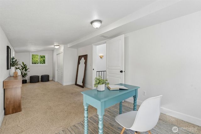 215 NE 386th Street, Woodland, WA 98674