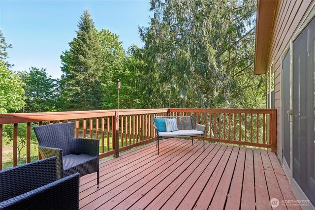 215 NE 386th Street, Woodland, WA 98674