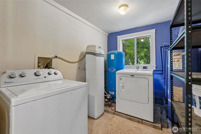 215 NE 386th Street, Woodland, WA 98674