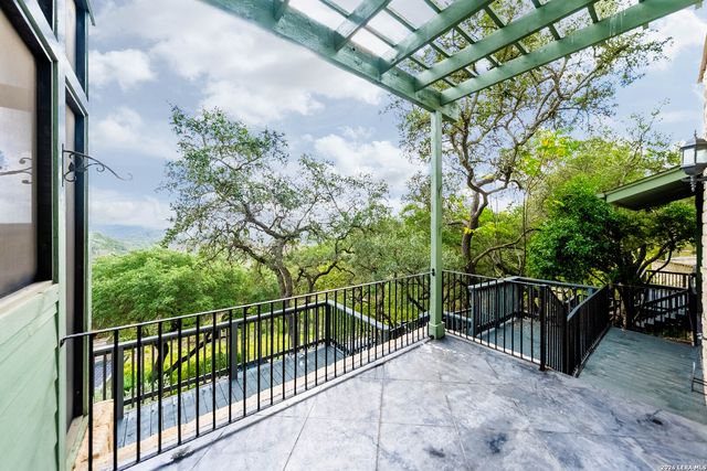 30044 Cloud View Drive, Bulverde, TX 78163