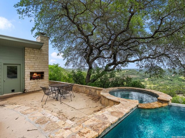 30044 Cloud View Drive, Bulverde, TX 78163