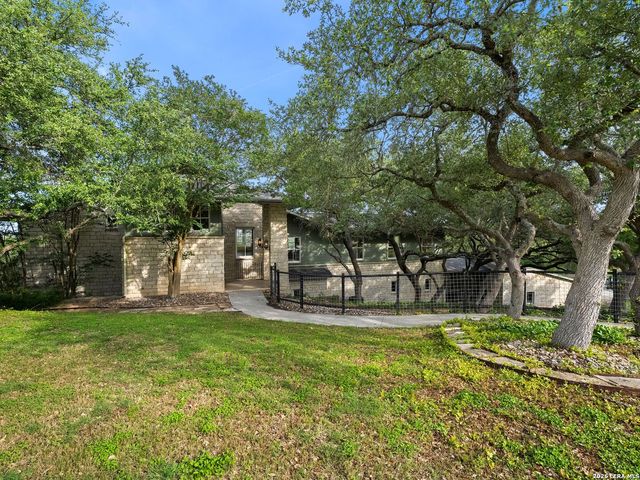 30044 Cloud View Drive, Bulverde, TX 78163