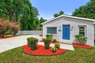 2702 White Oak, Decatur, GA 30032