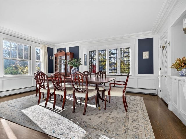 432 Dedham St, Newton, MA 02459