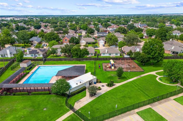17027 Gleneviss Drive, Houston, TX 77084
