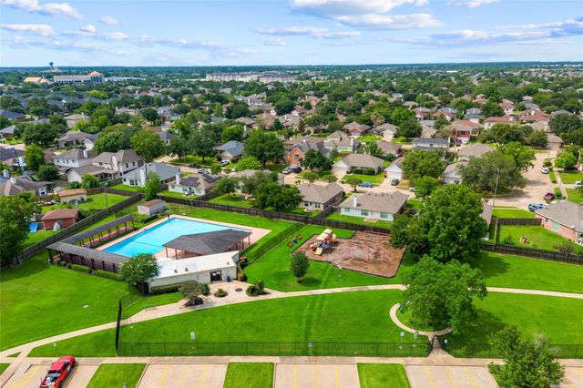 17027 Gleneviss Drive, Houston, TX 77084