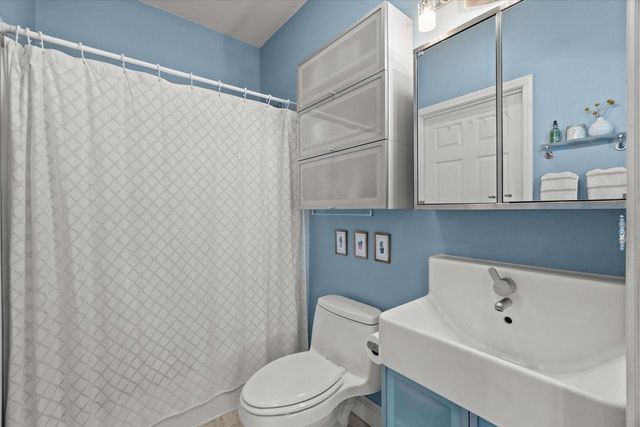 2501 S Lenox STREET, Milwaukee, WI 53207