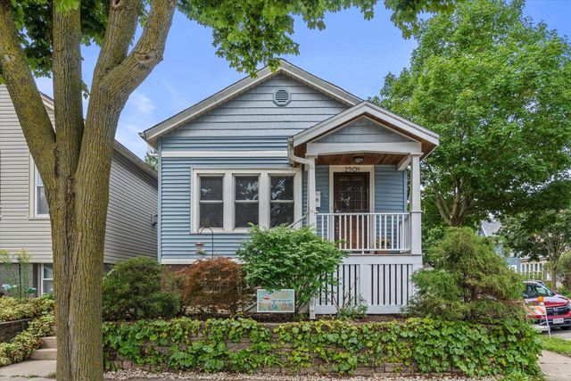 2501 S Lenox STREET, Milwaukee, WI 53207