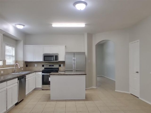 20318 Yosemite Falls Drive, Tomball, TX 77375