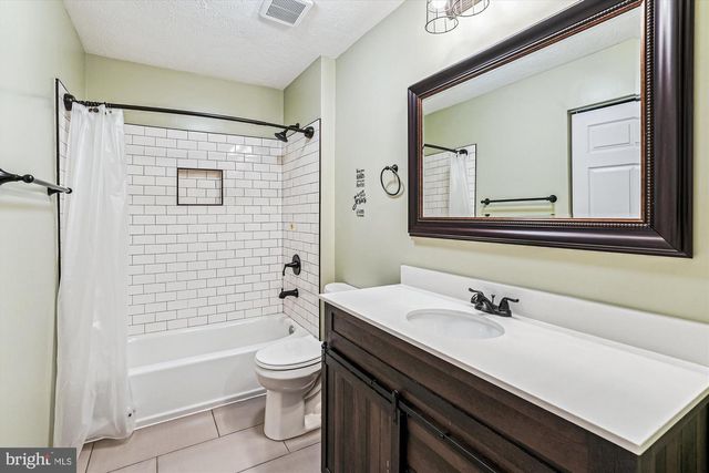 3016 LUSITANIA DR, Stafford, VA 22554
