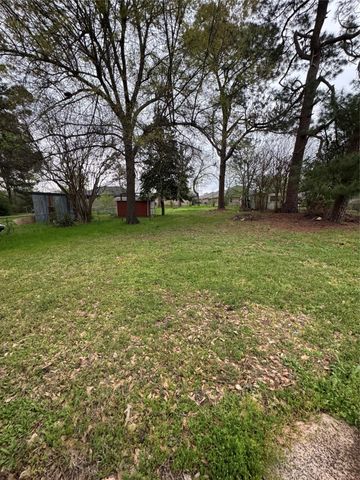 2341 Pine Bluff, Paris, TX 75460
