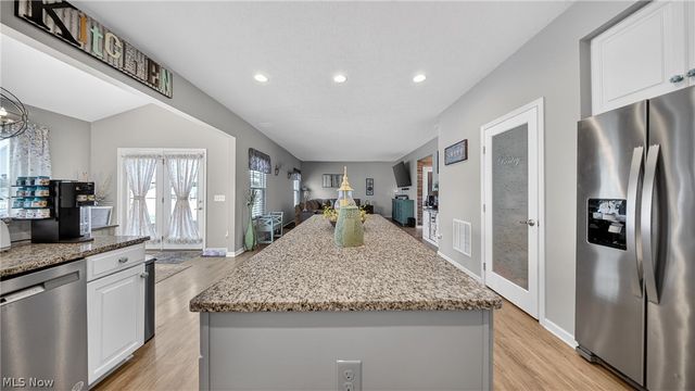 5640 Coverdale Way, Medina, OH 44256