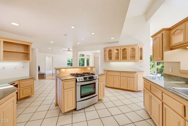 290 Chinook Park Lane, Grants Pass, OR 97527