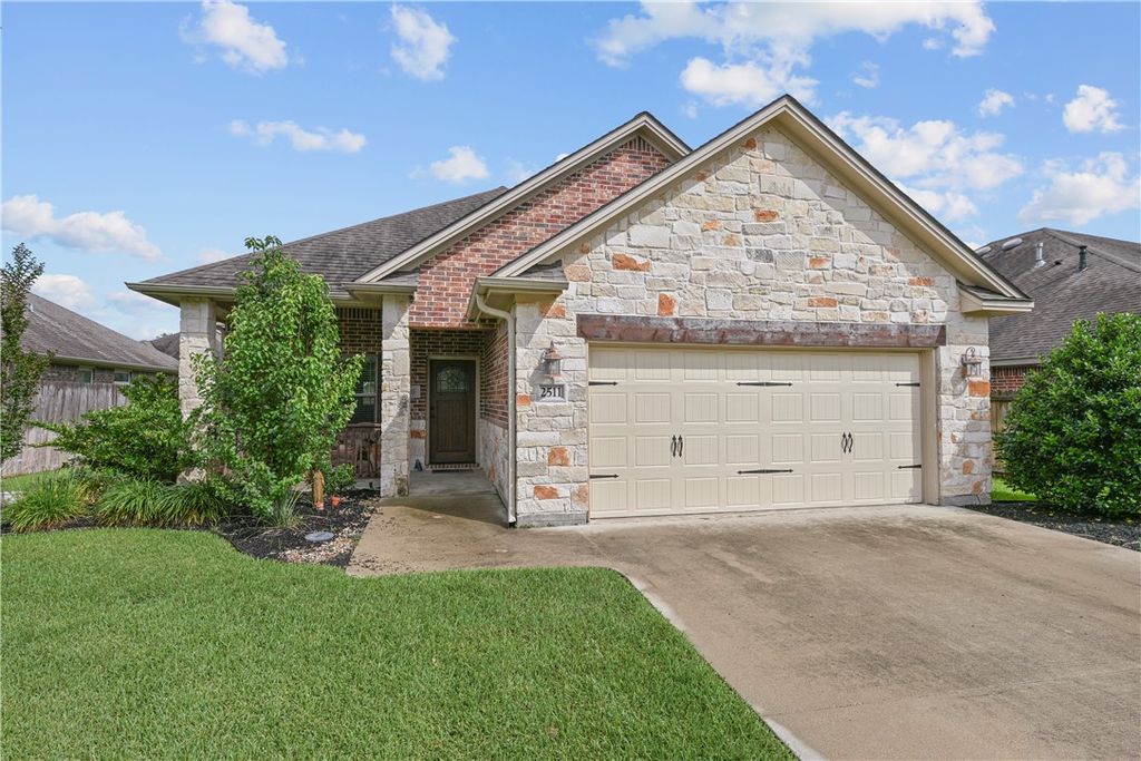 2511 Hailes Lane, College Station, TX 77845 — photo 2