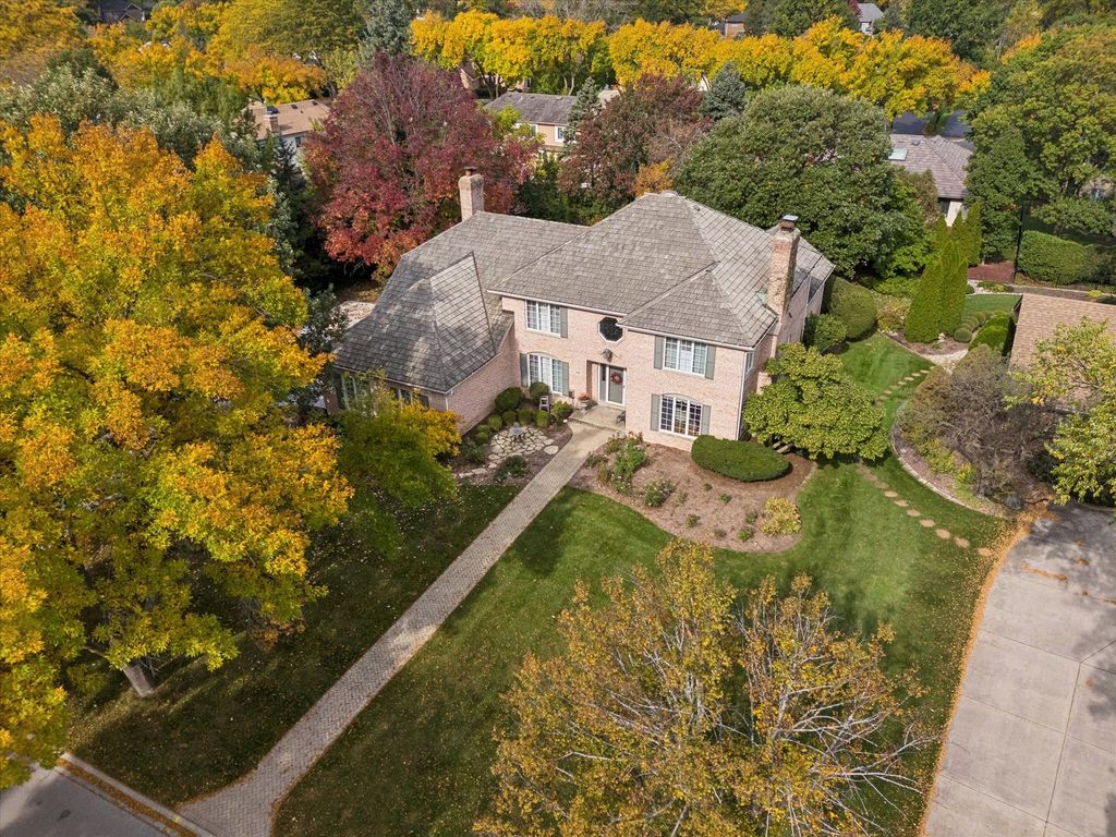 344 Hambletonian Drive, Oak Brook, IL 60523 — photo 4