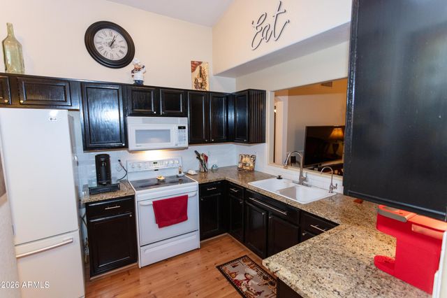 9223 W KINGS Avenue, Peoria, AZ 85382