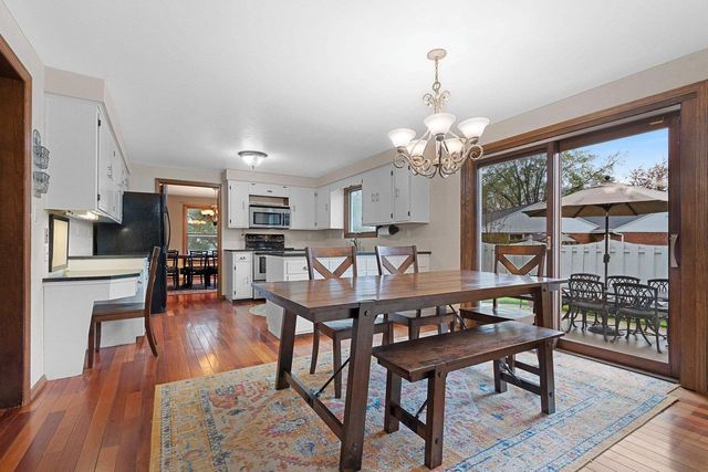 618 BORDEAUX, Green Bay, WI 54301