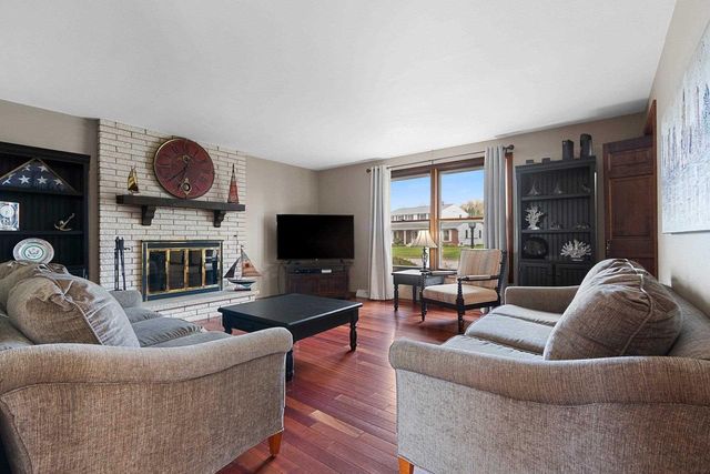 618 BORDEAUX, Green Bay, WI 54301