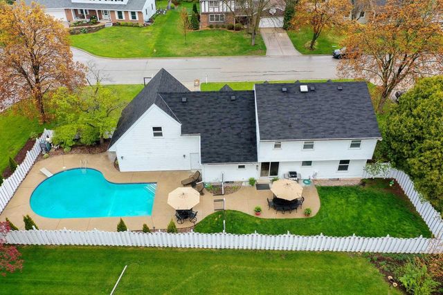 618 BORDEAUX, Green Bay, WI 54301