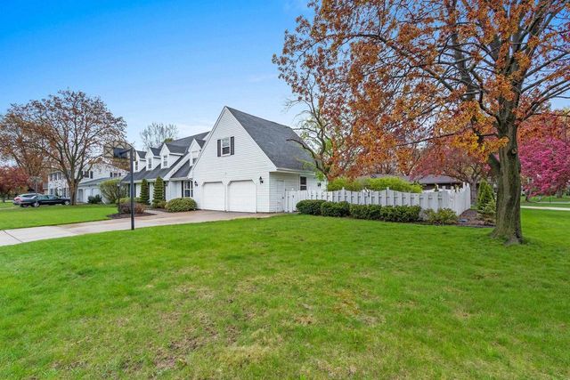 618 BORDEAUX, Green Bay, WI 54301
