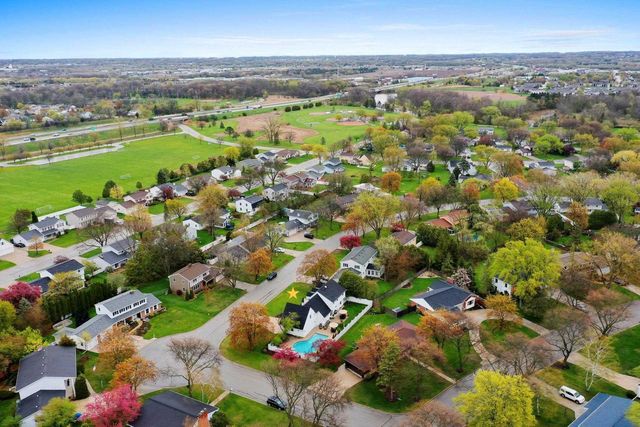 618 BORDEAUX, Green Bay, WI 54301
