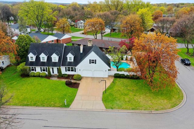 618 BORDEAUX, Green Bay, WI 54301