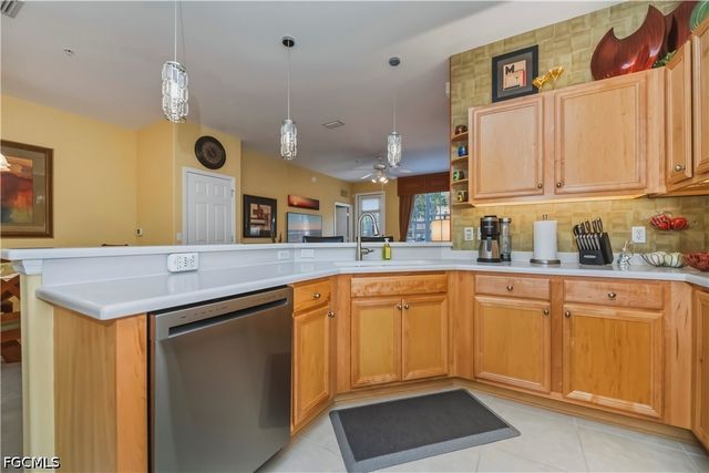 11700 Pasetto LN 102, Fort Myers, FL 33908