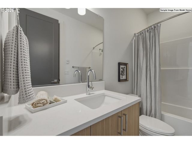 6178 Ne Stanton St, Portland, OR 97213