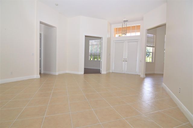 9421 Briarcliff Trace, Port St. Lucie, Port St Lucie, FL 34986