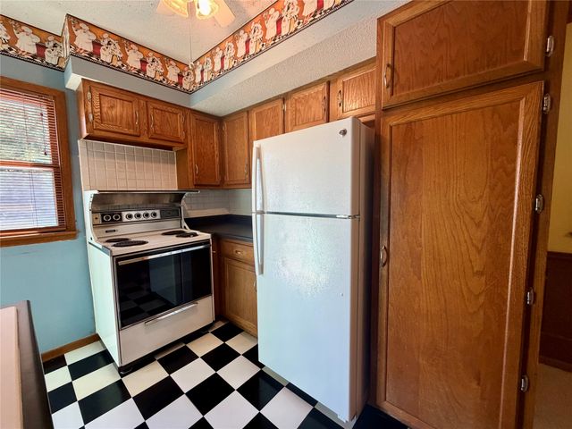 1405 48th Street, Des Moines, IA 50311