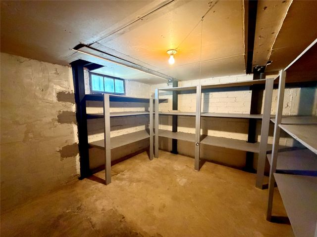 1405 48th Street, Des Moines, IA 50311