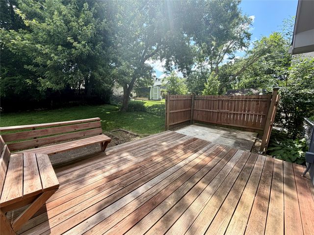 1405 48th Street, Des Moines, IA 50311
