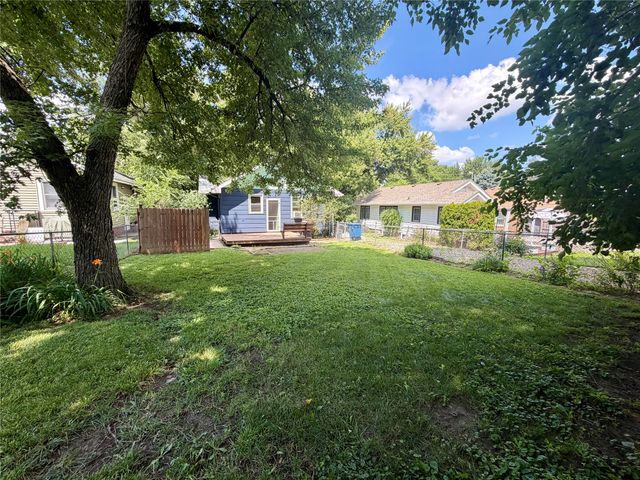 1405 48th Street, Des Moines, IA 50311
