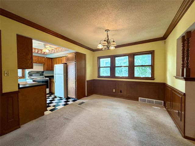1405 48th Street, Des Moines, IA 50311