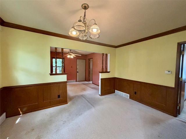 1405 48th Street, Des Moines, IA 50311