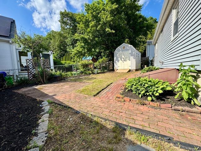 2 Furbush Rd, Boston, MA 02132