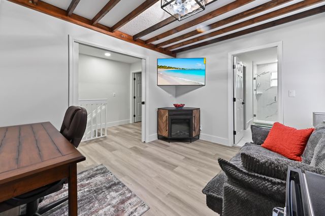 6880 Brook Hollow Road, Lake Worth, FL 33467