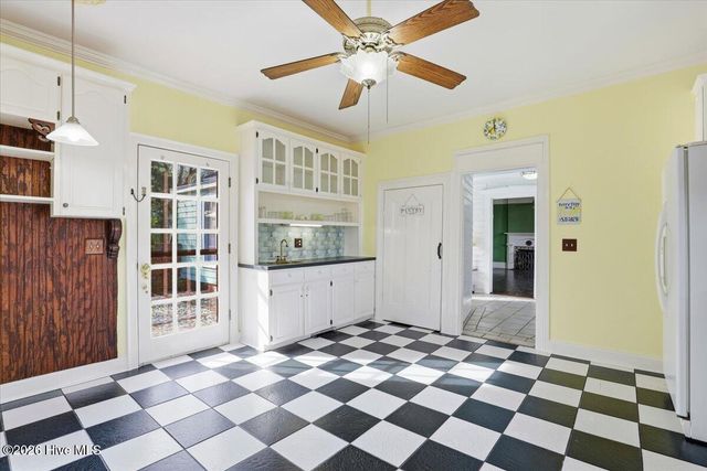 109 N Greene Street, Snow Hill, NC 28580