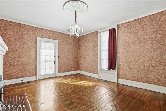 109 N Greene Street, Snow Hill, NC 28580