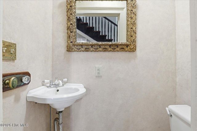 109 N Greene Street, Snow Hill, NC 28580