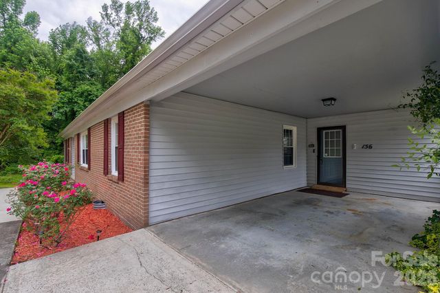 156 Blackmon Circle, Kershaw, SC 29067