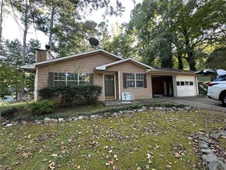 1135 Riverside Trace, Sugar Hill, GA 30518