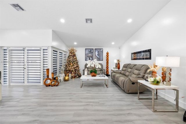 26130 SW 130th Ave, Homestead, FL 33032